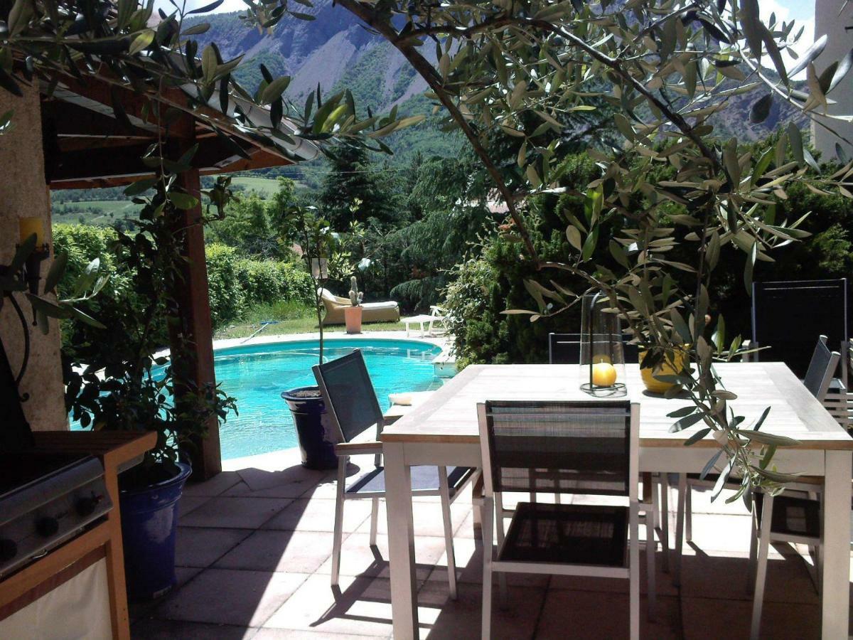 Holiday home Au Paradis Des Grillons *